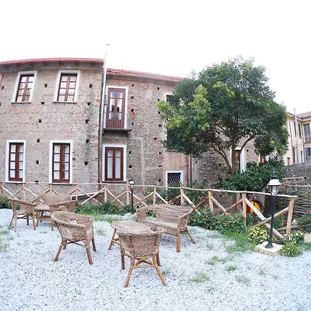 Casa Lissania Bed & Breakfast