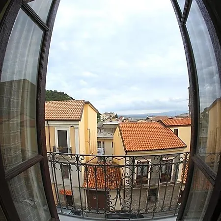 Casa Lissania ベッド・アンド・ブレックファスト 4*