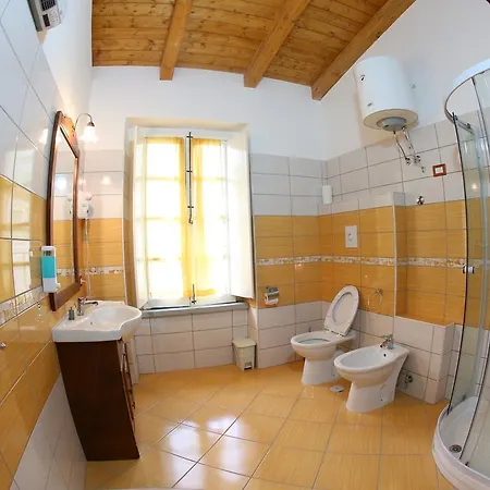 Casa Lissania למזיה טרמה